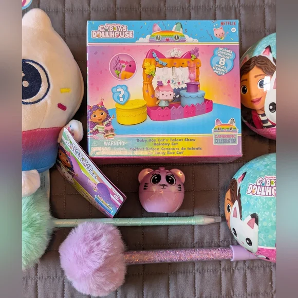 💜 Gabby's Dollhouse Clearout 💜 - Picture 3 of 8